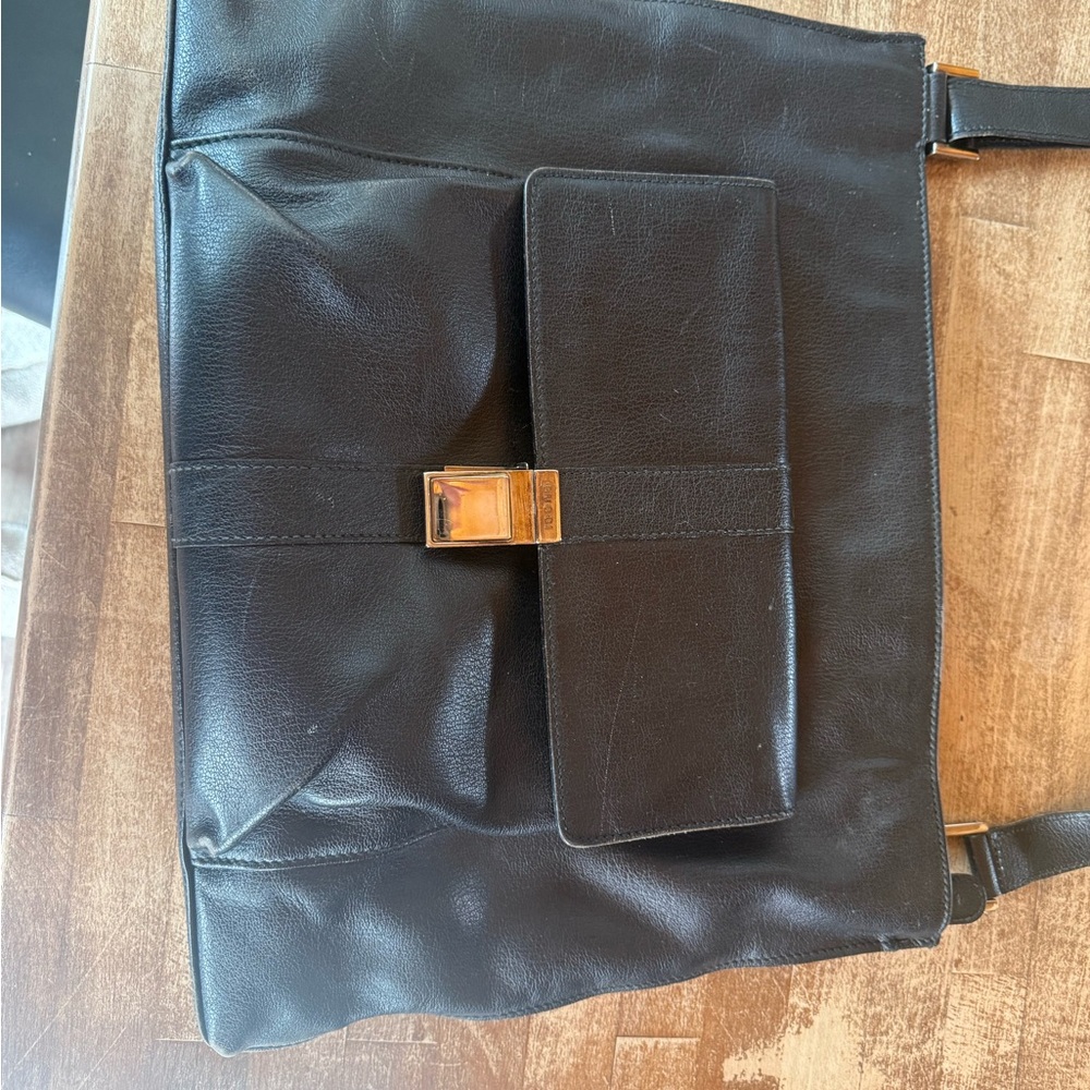 Gucci Black Leather Shoulder Bag with Gold Logo